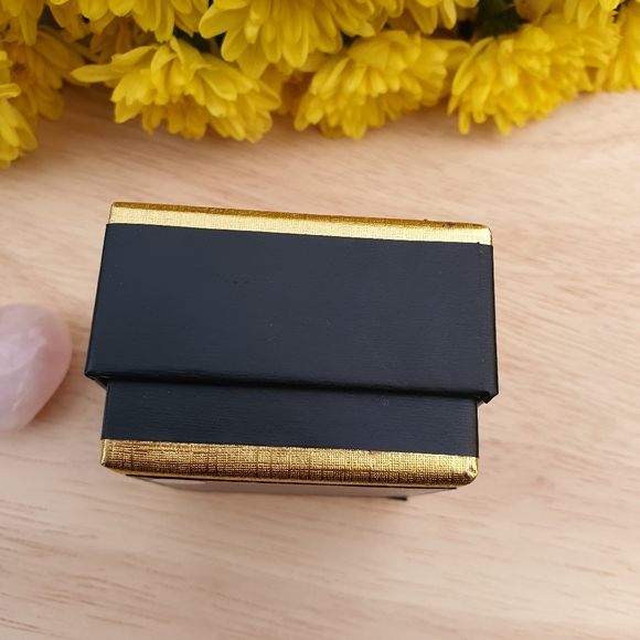 Swarovski Crystal Faux Garnet and Diamond Ring - Picture 10 of 10